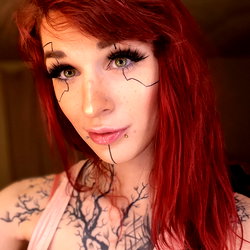 Aimee Fawx 𖤐 😝💦🤤 photo