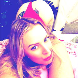 Blondiebu photo