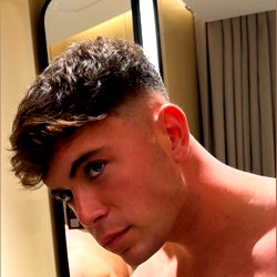 Bradderz 👅 photo