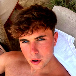 Bradderz 👅 photo
