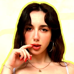 Sara Lux💗 photo