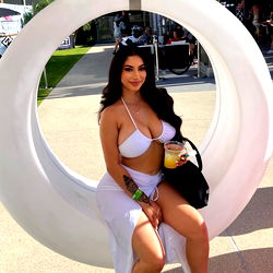 Maria Felicity Agredano photo