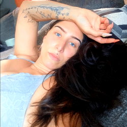 Sara photo