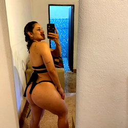 Andrea Guerrero photo