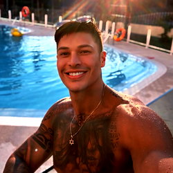 HUNKTOPXXL TOP 0,5 % all creator 🔥 photo