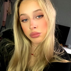 Explore Allie Lemonx's OnlyFans: The Ultimate Free Subscription Experience