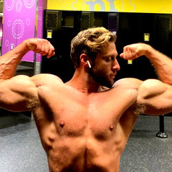 Dom King: United States' Fitness and Outdoor Sensation