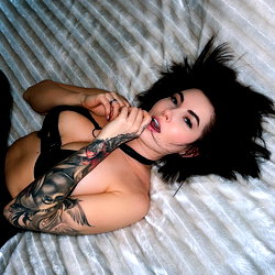 RaileyTv Free photo