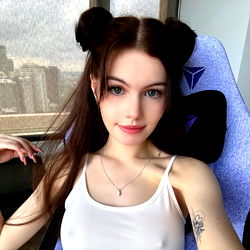 dellie isla 👾 photo