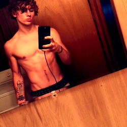 Vlad Castle's ONLYFans Catalogue: A Stunning Journey into Masculinity