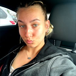 christy photo