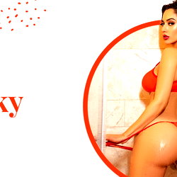 Reena Sky VIP photo