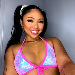 Sabrina 💜 | Asian Baddie photo