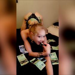 🧜🏼‍♀️✰ Syren Star ✰🧜🏼‍♀️ photo