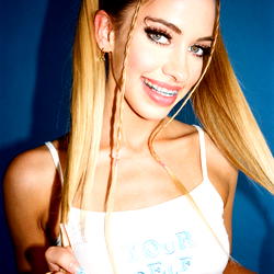 Khloe Kapri ♡ photo