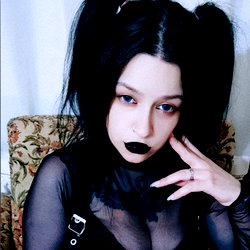 MISTRESS NyxTheria 🖤 photo