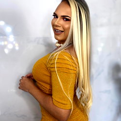 ✨  Polyanna Prado  ✨ photo