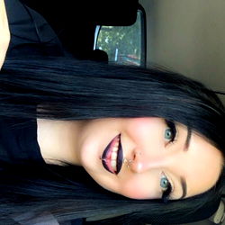 Little Peachy Mama - Model Page