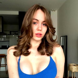 Eva Miller 📸 Birthday girl 24.09 🎂 photo