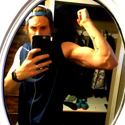 Mrselfpleasure photo