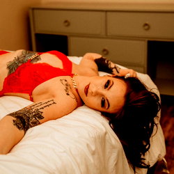 Chelle photo