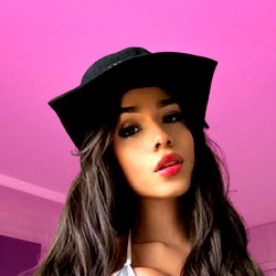 Camila Luna 🌟 photo