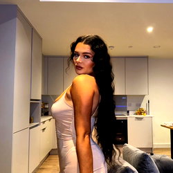 April Rozina 👸🏻 photo