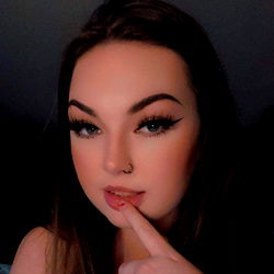 Allycat the Brat👑 photo