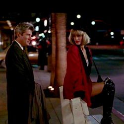 S H O W T I M E 😈 photo