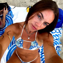 BOBBIE 🧚🏽‍♂️ #1 FITNESS BABE ON OF photo