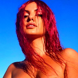 Alexandra Stan photo