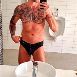 Tom C.Michaels photo