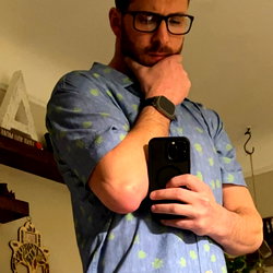Ethan Clark photo