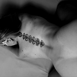 Tara โค๏ธโ๐ฅ photo