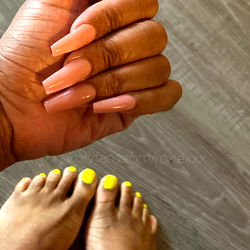 ROXIE2THICK's OnlyFans - The Ultimate Seduction Experience