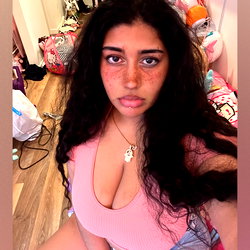 tanvi 🇮🇳 photo