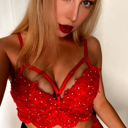 Anastasia👄 Posh💫 photo