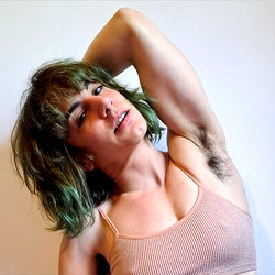 Aragne - hairy muscled &amp; big clit ❤️‍🔥 photo