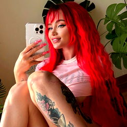 💕Leah Larsh FREE💕 photo