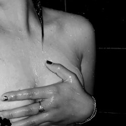 adelen mell photo