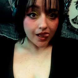 Ashleigh Jade photo