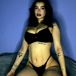 ☀️𝓐𝓷𝓭𝓻𝓮𝓮𝓪.𝓴𝓰19☀️ photo