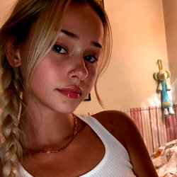 Discover the Fascinating World of Kosandra on OnlyFans