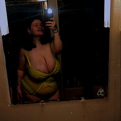 Alexis photo