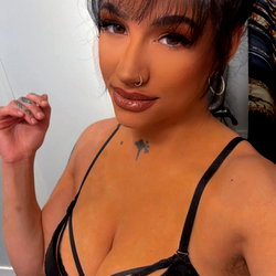 BabyJ🔥 photo