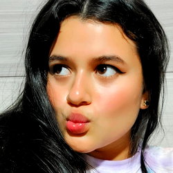 Alejandra Carvajal photo