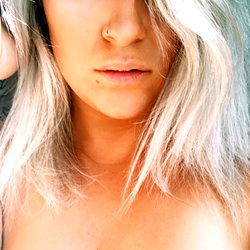 Stella photo