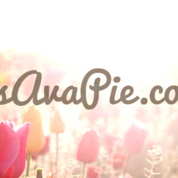 Ava Pie photo