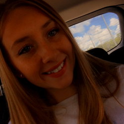 macybyrne photo