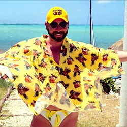 Hung top in the dirty south photo